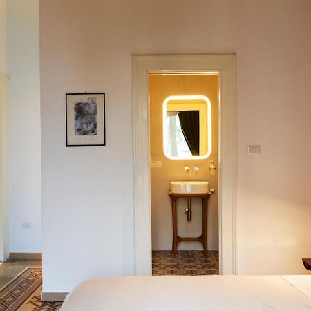 Casa Fanzago Bed & Breakfast Napoli Bagian luar foto